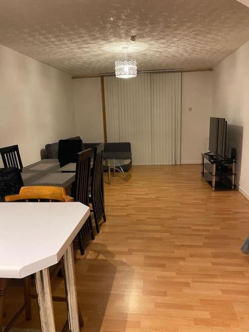 3 Bedroom Home-Inverkeithing Kültér fotó
